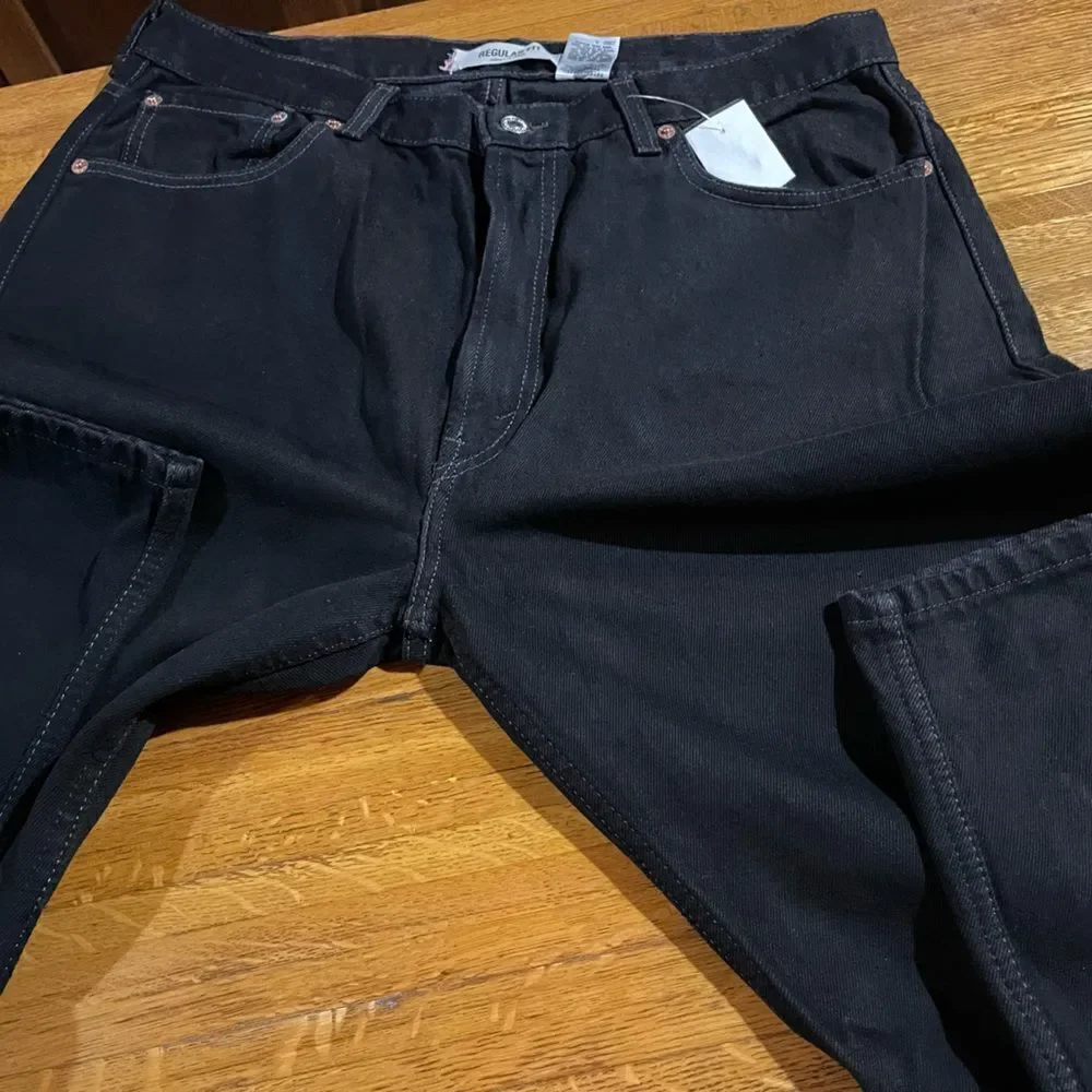 Levi Regular Fit 505 Men’s Jeans Black 40x32 NWT